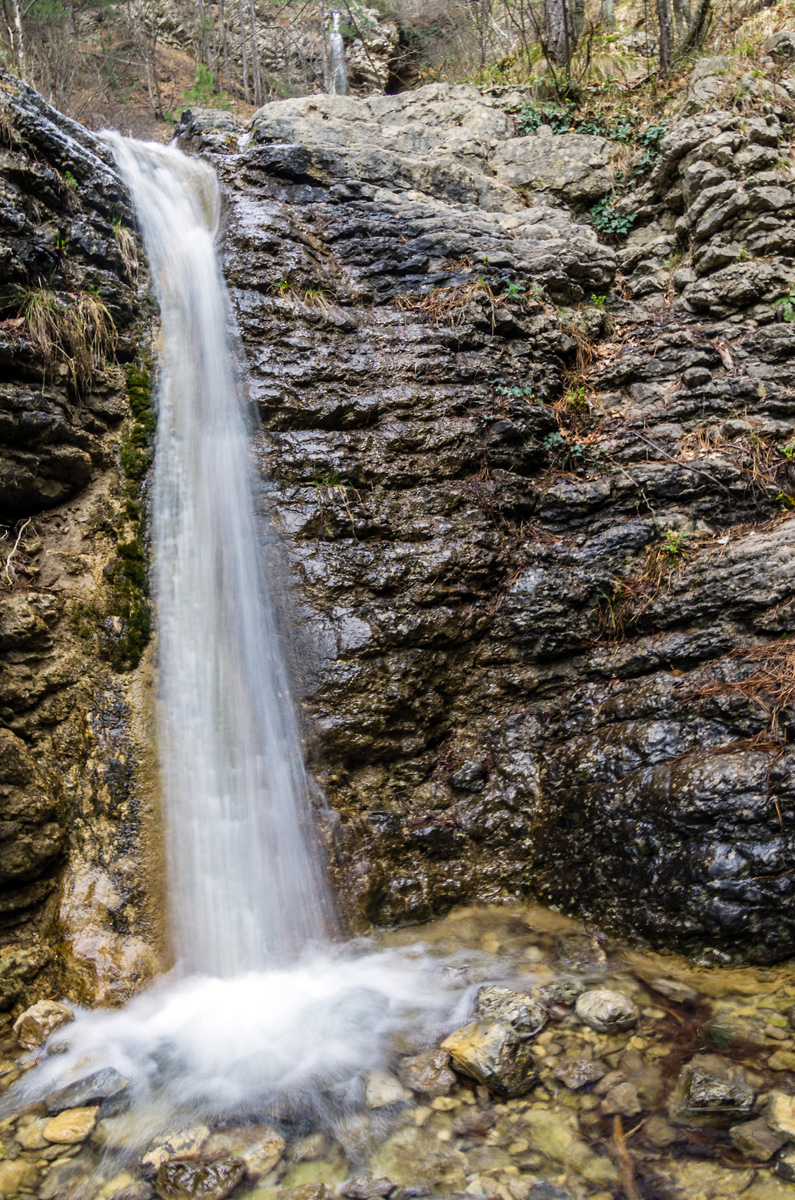 Это одно из крупнейших ущелий в крыму. Dmitrij Miroshnichenko O Kryme Ushele Uch Kosh Odnodnevnyj Pohod 14 Aprelya 2013g